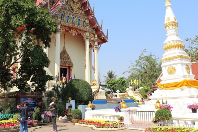 Wat Pho Chai Temple Picture
