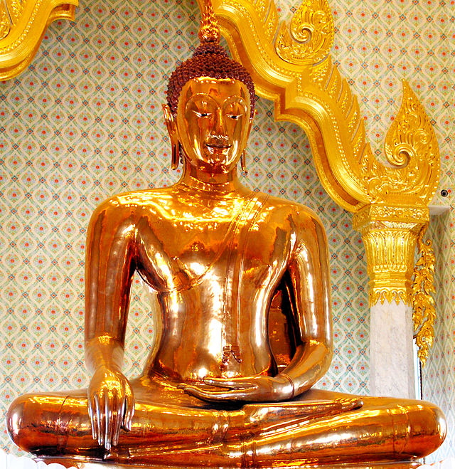 Golden Buddha At Wat Traimit