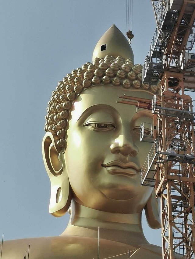 Head Of Phra Buddha Dhammakāya Statue