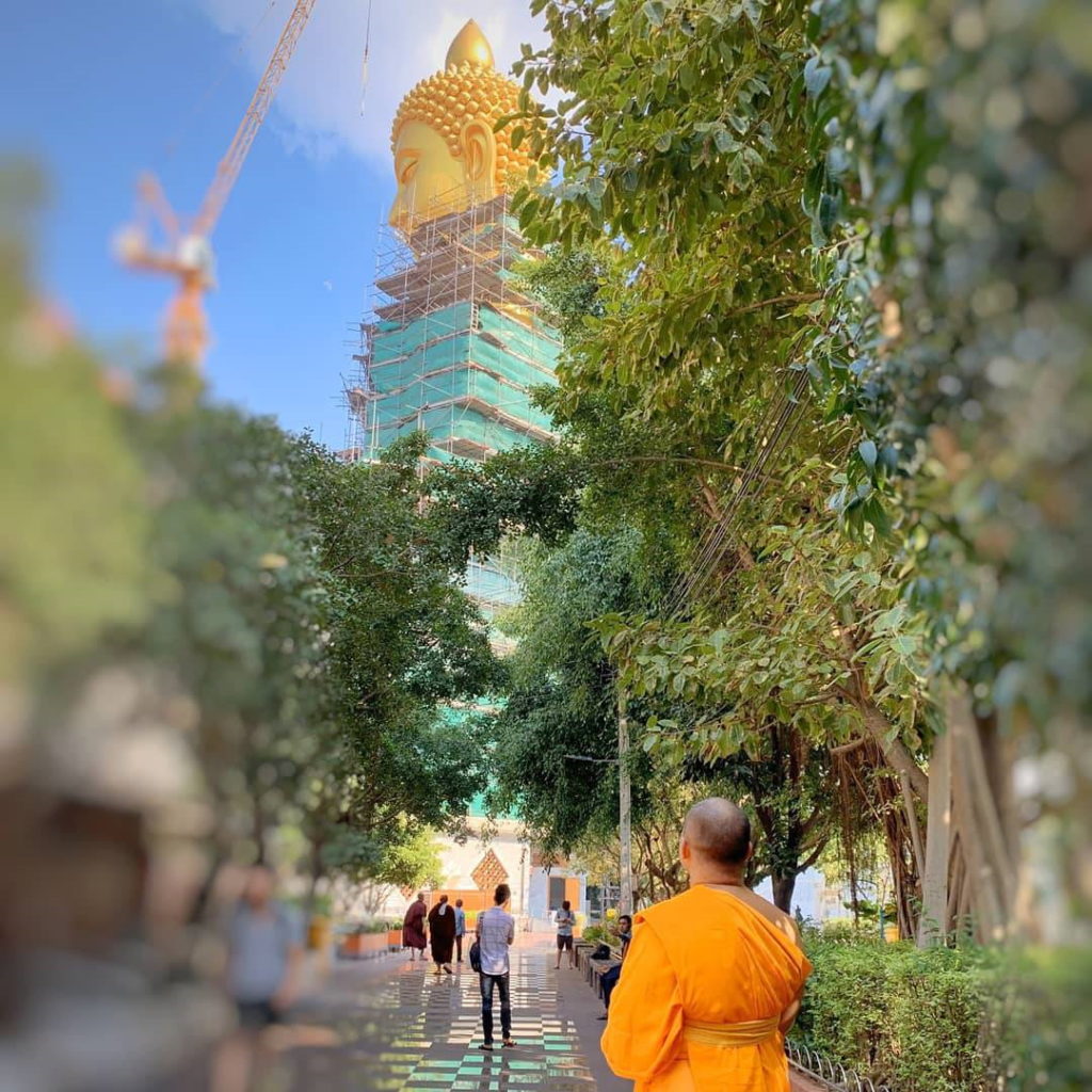 Phra Buddha Dhammakāya Thepmongkhon By Farang Rak Tham From Openverse