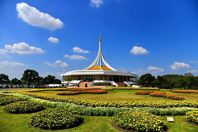  Suan Luang Kings Park In Bangkok