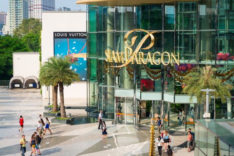 Entrance In Siam Paragon Luxury Fashion Shopping Mall In Bangkok