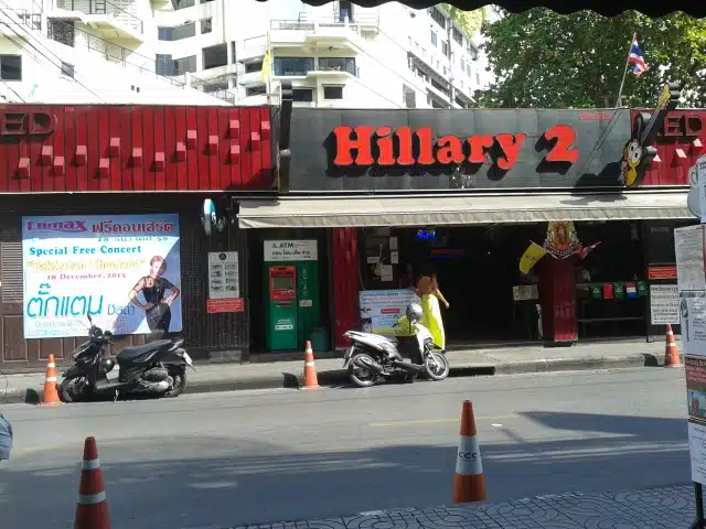 Hillary 2 Bar On Sukhumvit Soi 4 Daytime